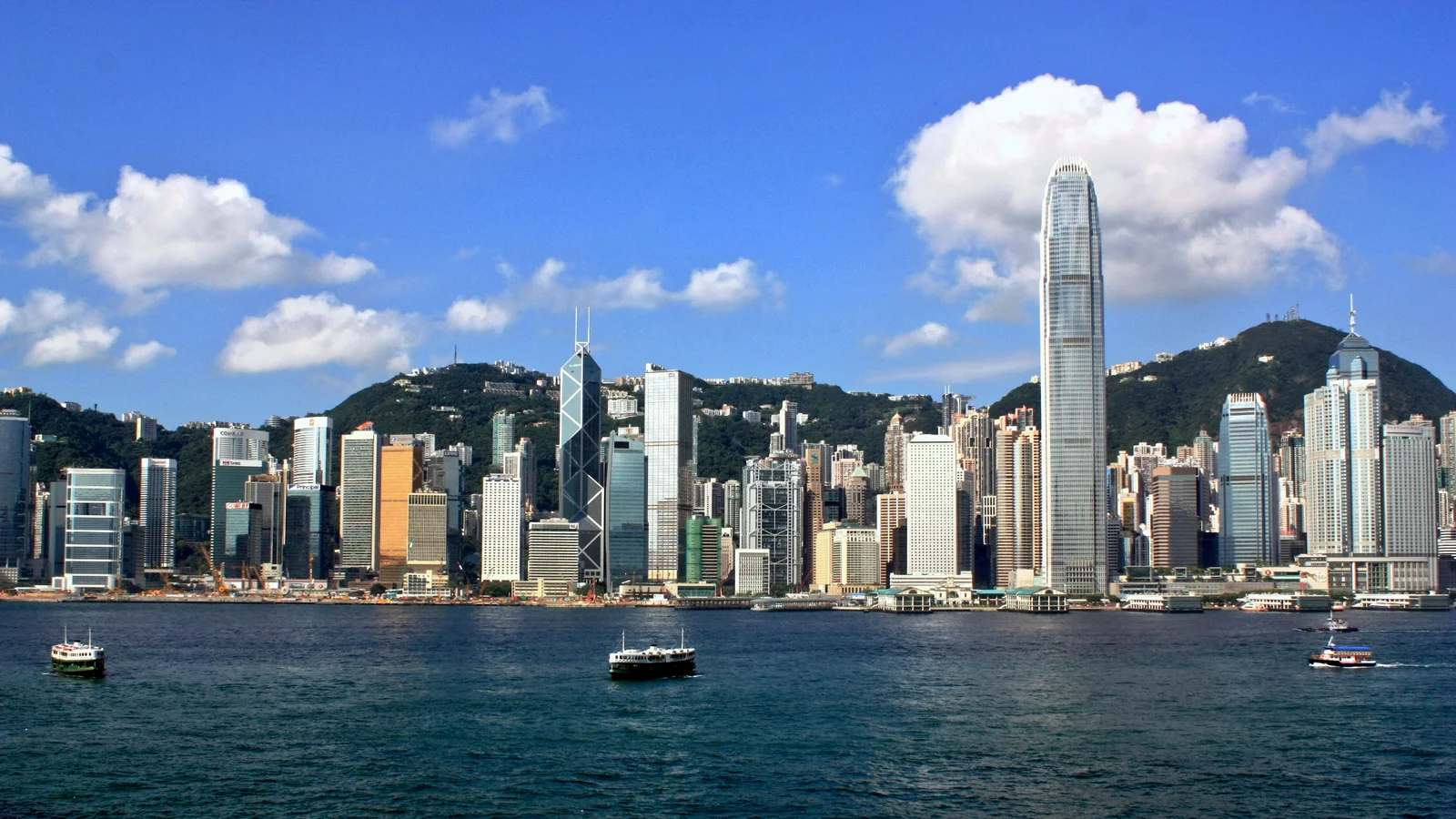 A Next-Generation Blockchain, AI & ML-Powered Trade Finance Platform.
